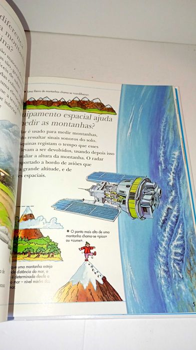 Porque será que as montanhas têm neve no Cume