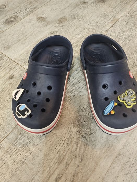Crocsy unisex przypinki