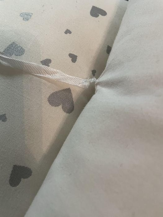 Бортики на ліжко