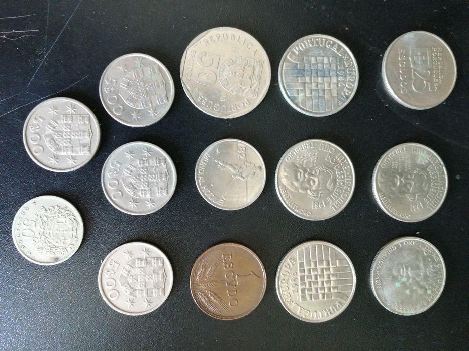 Moedas de escudo comemorativas