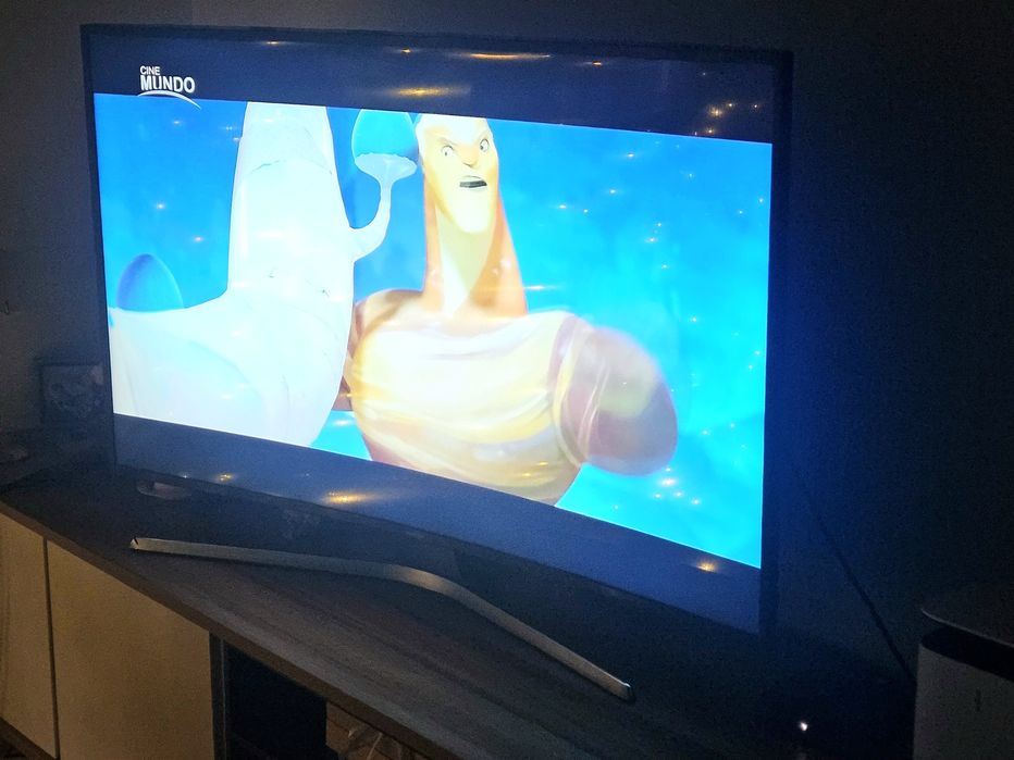 Smart TV Samsung Curva 50’’ (127 cm)
