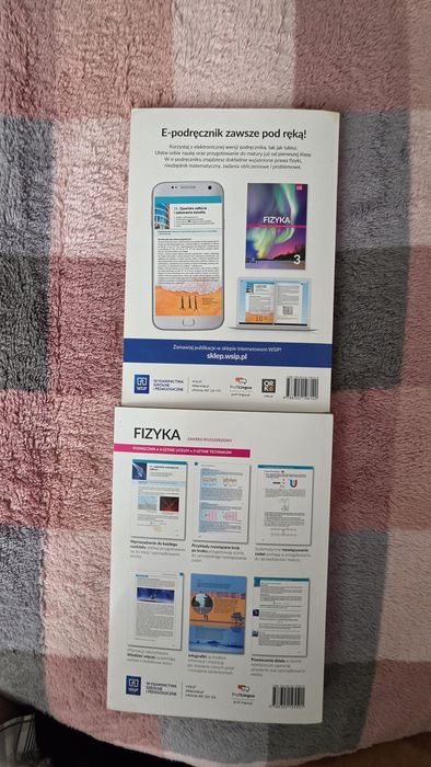 Fizyka 3 zakres rozszerzony