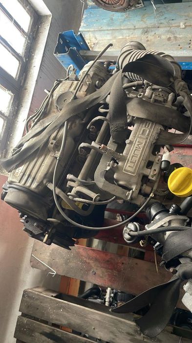 Motor completo MITSUBISHI Colt IV (CA_A)