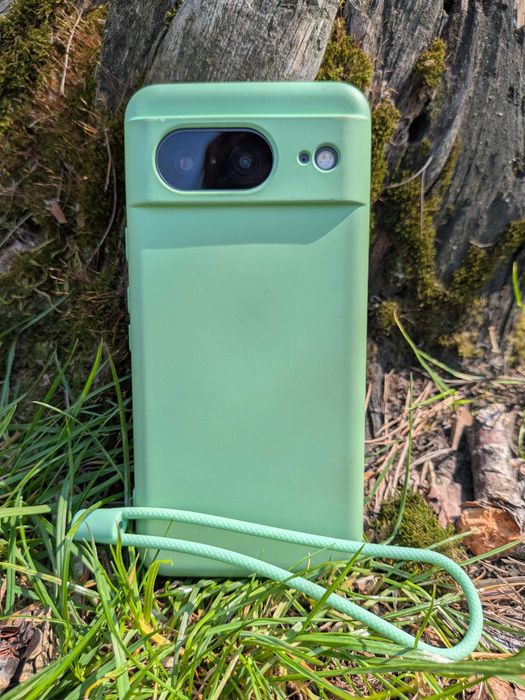 Продаю смартфона Pixel 8, 8/128 Гб.