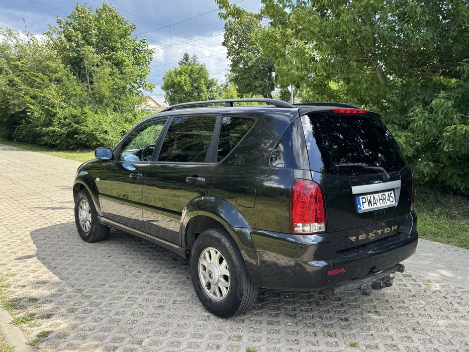 Ssangyong Rexton 2.7 XDI napęd 4x4 hak 3500kg