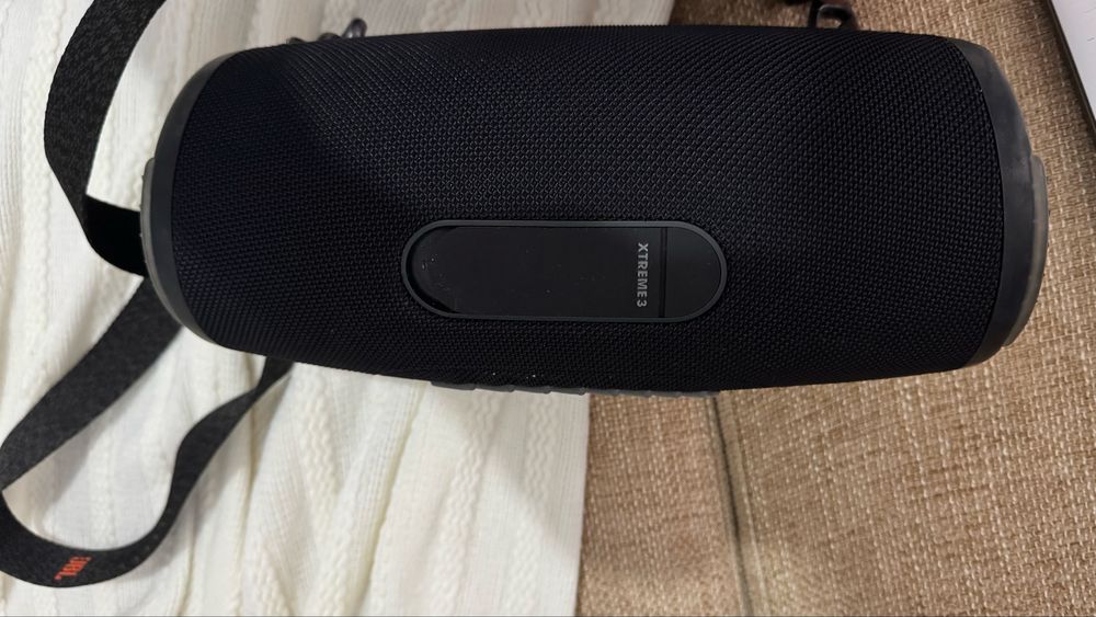 Jbl xtreme 3 , funciona perfeitamente