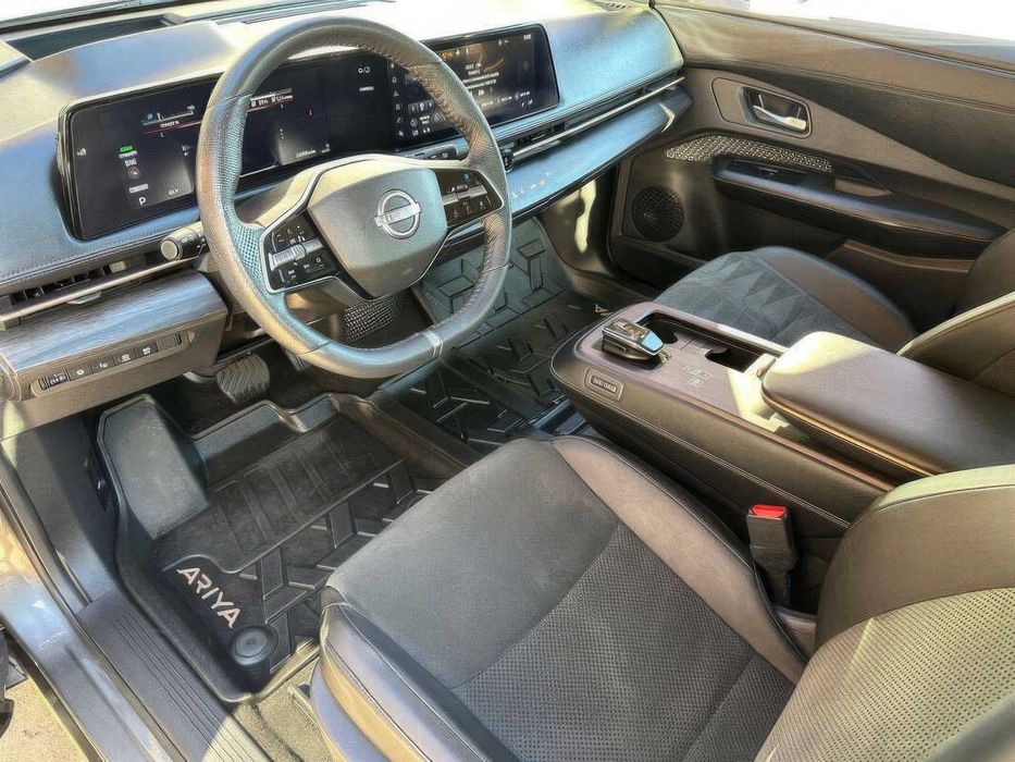 Nissan Ariya Platinum      2023