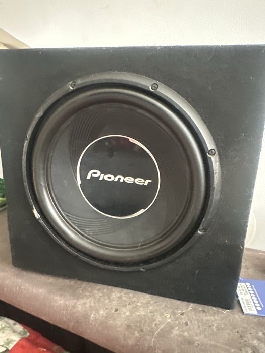 Vendo caixa de som em excelente estado