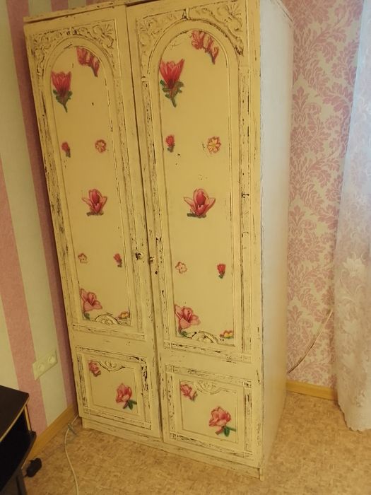 Продам шкаф для хранения одежды