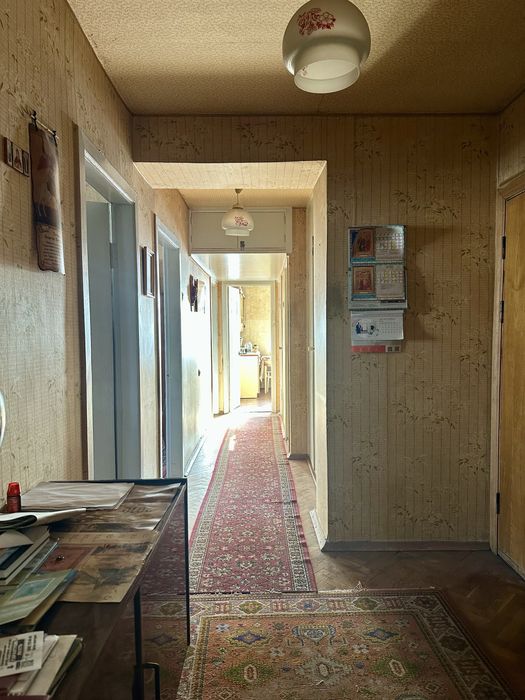 Без% 4к Флоренції 9 Дніпровський Лівобережна Русанівка 95 м2 ГЕНЕРАТОР