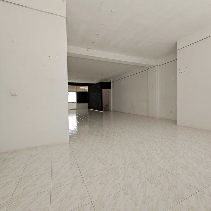 Loja comercial em Barcelos