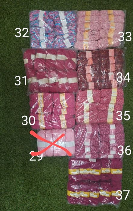 Novelo de Acrílicos/ lã- linhas para tricotar