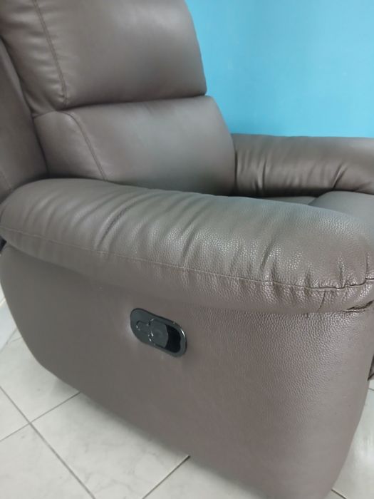 Poltrona com chaise long