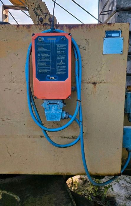 Grua automontante Potain 321 C