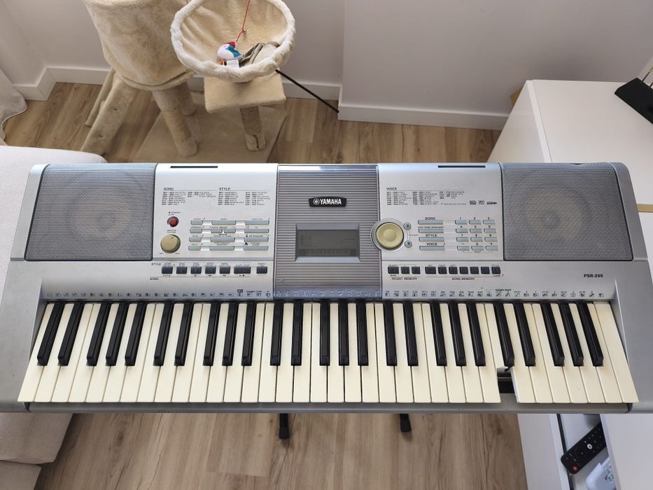 Teclado Yamaha psr-295