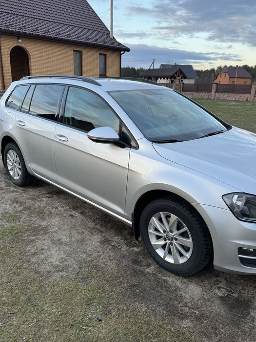 Продам Golf 7    2013