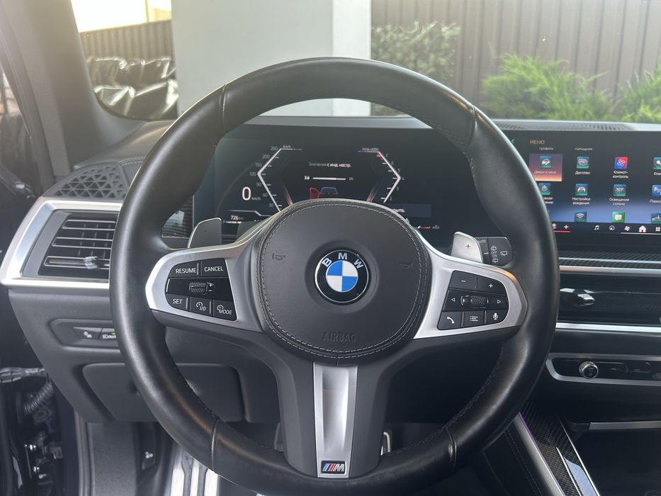 Продам BMW X5 2024