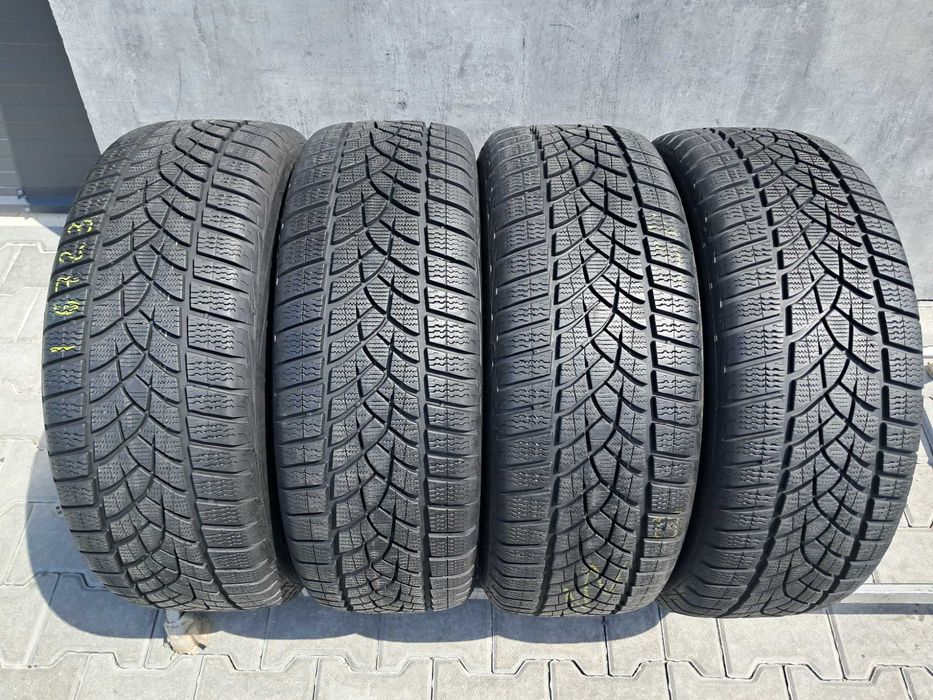 Резина зимова, 7.5мм, Good Year Ultra Grip Performance GEN1 AO 235\55 R18 (арт.16723)