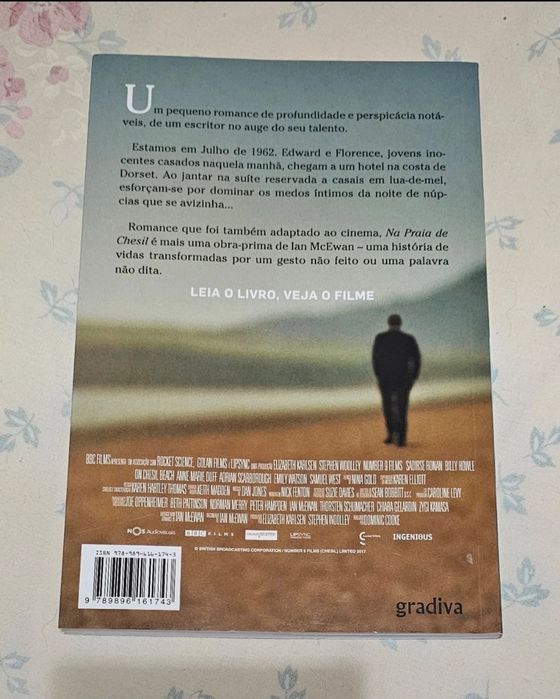 Livro Na Praia de Chesil
