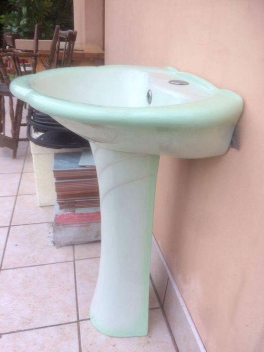 Noga pod umywalke- jak nowa!