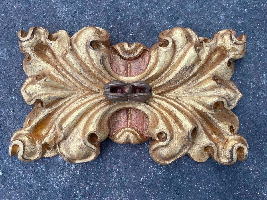 Carving, golden brown wooden rosette with paint, rectangular64586004382851120