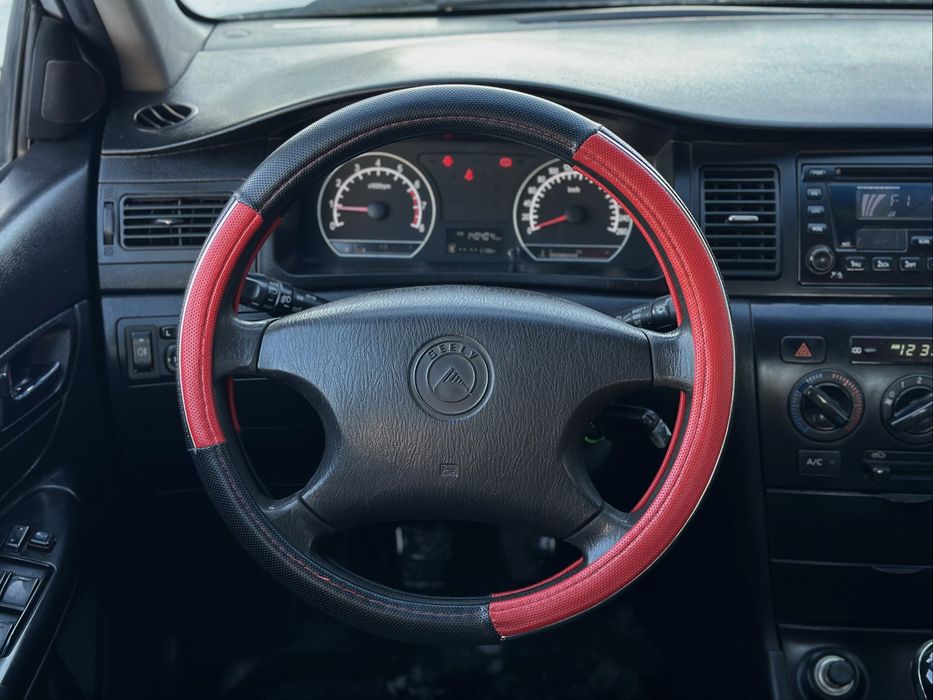 GEELY MAPLE SL 2012 року, 1.8 бензин, механіка, передній привід.