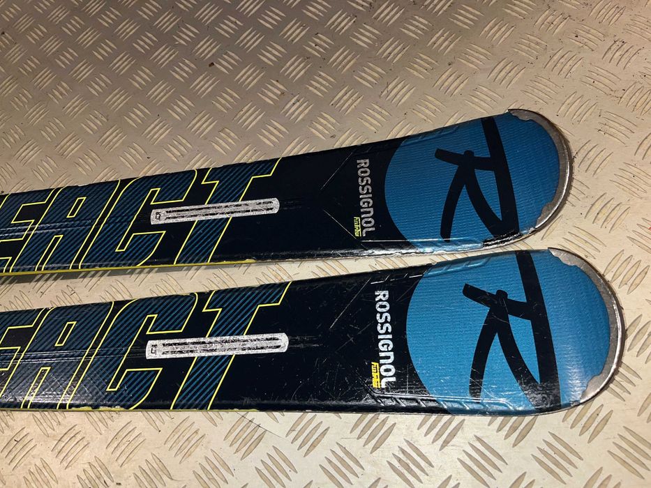 Narty ROSSIGNOL REACT R8 HP 156 cm rocker