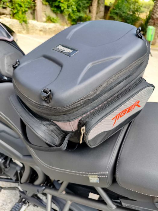 Triumph Tiger 800 XRx 2015 | 11.000 km | Packs Sport + Protection | Black Phantom
