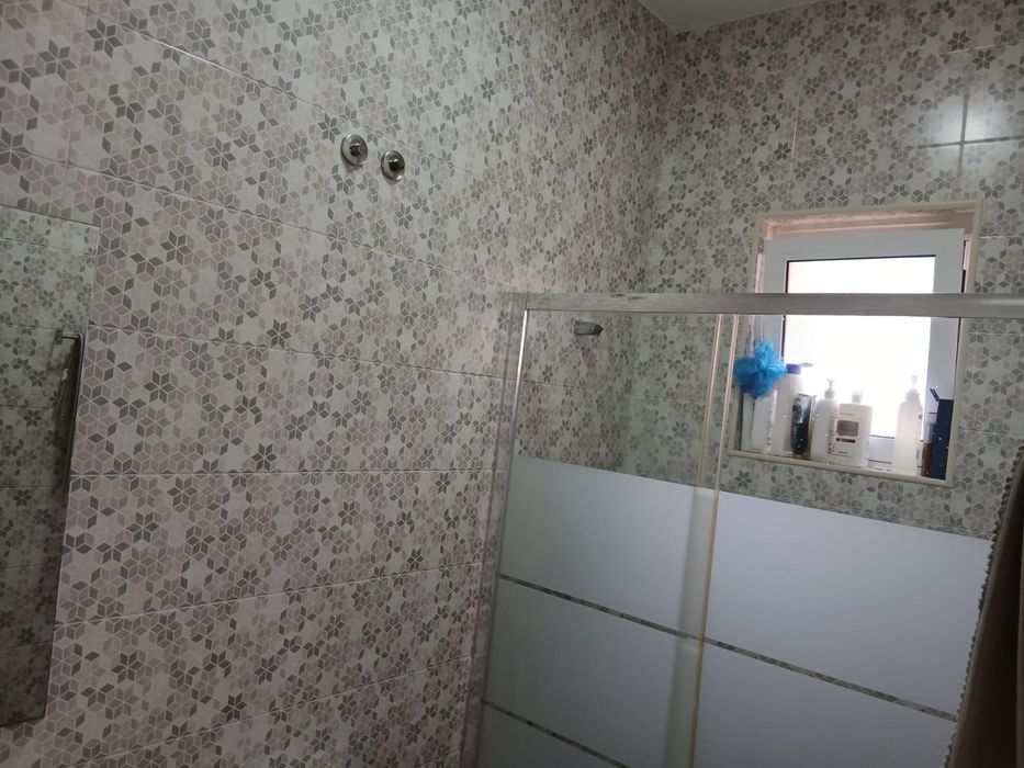 Arrenda-se quarto