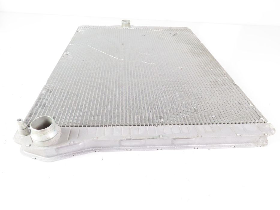 Radiador De Água Bmw 5 Ref: 17118663675 / 17117603744