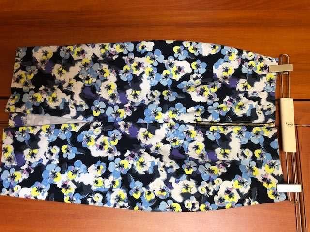 New Look ołówkowa spódnica w bratki w rozm.XS