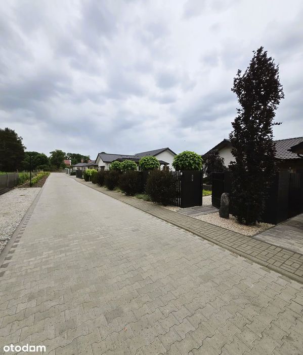 Inteligentny, nowoczesny, gotowy do zamieszkania DOM PREMIUM-RASZÓWKA.