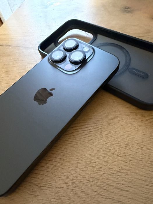 Продам iphone 15 pro 128 gb .bypass читати опис