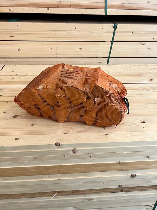 Lenha seca de Betula