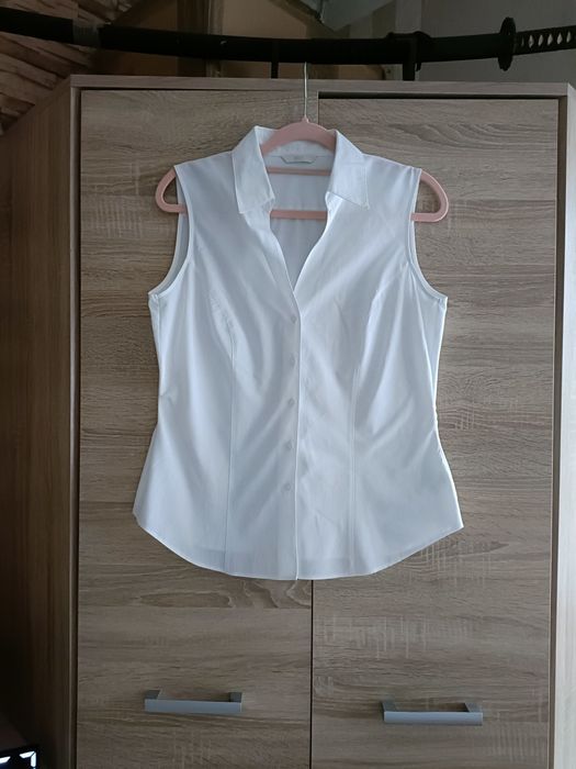 Elegancka koszula bez rękawów