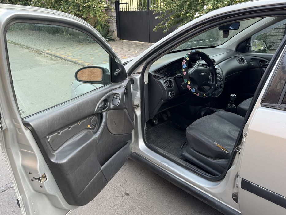 Ford Focus 2001 I покоління