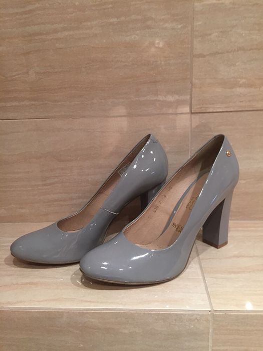 Buty nowe 40