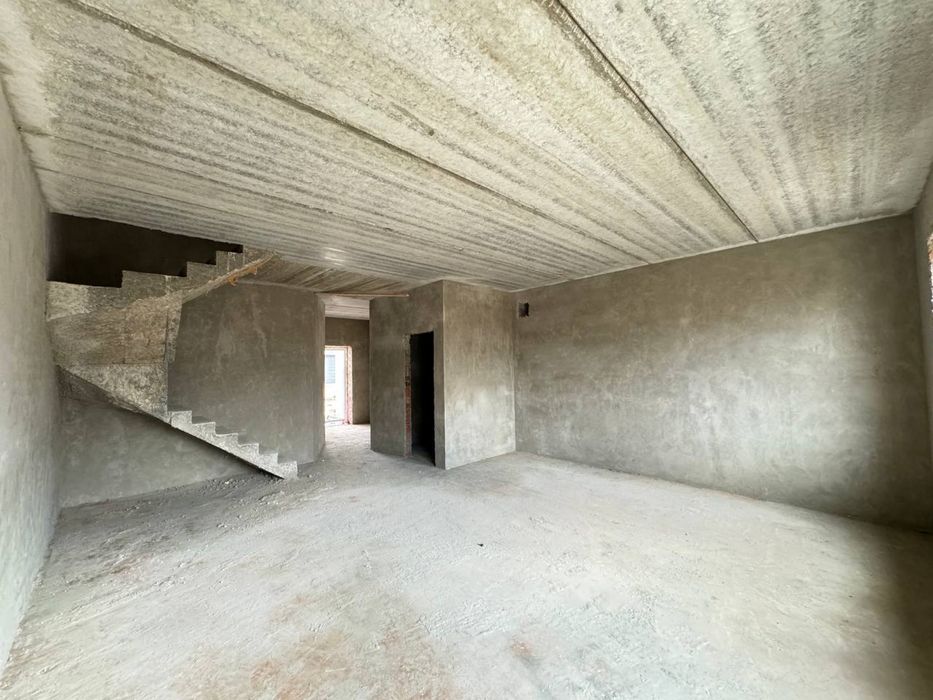 Продається Готовий Таунхаус з гаражем 144 м2 з комунікаціями Вовчинці!