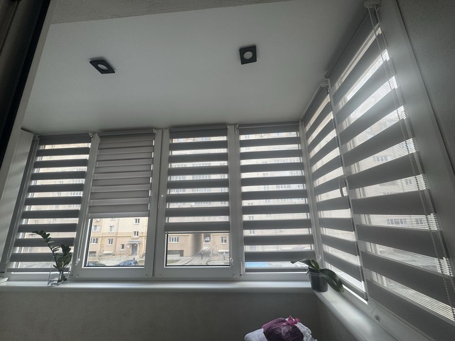 Жалюзі день ніч, віконні
