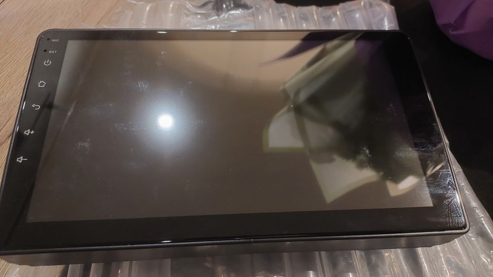 Radio Android 9” 4GB/64GB GPS WiFi + kamera + CANBUS komplet