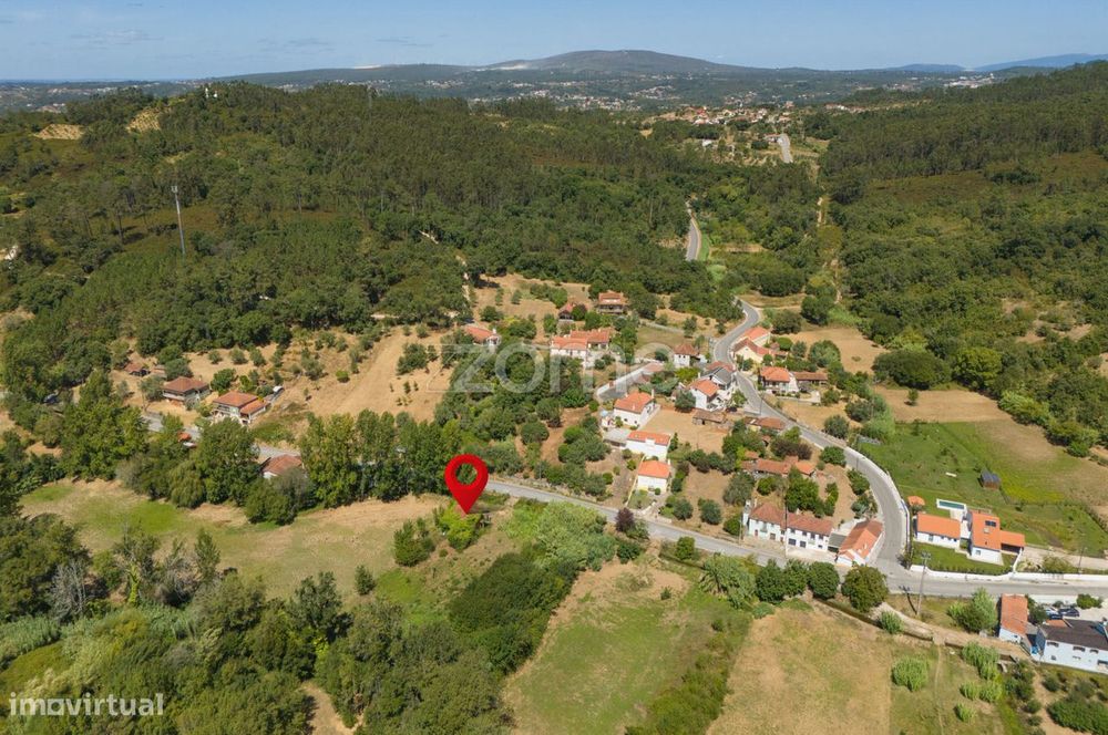 Moradia T2 | Lote com 550m2| Albergaria dos Doze | Abrigo do Simplex