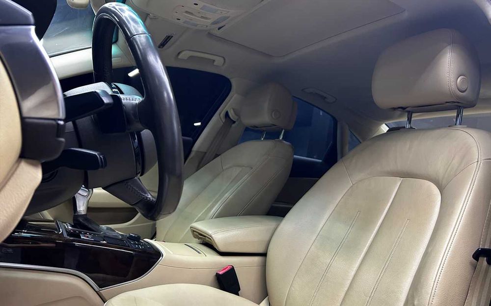 Audi A6 2012року