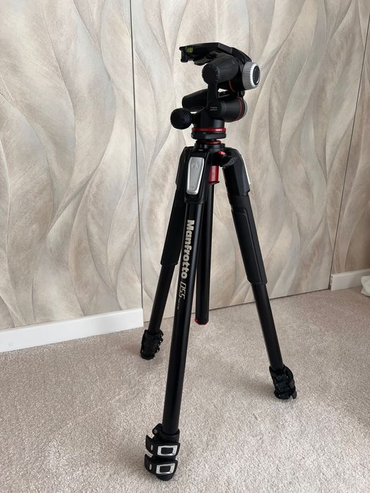 Manfrotto MT055XPRO3 – profesjonalny statyw fotograficzny