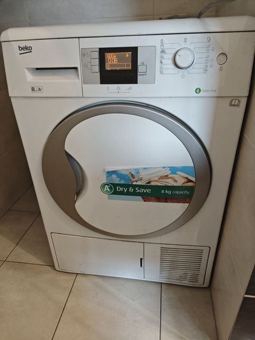 Suszarka do ubrań elektryczna