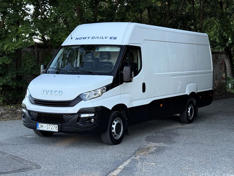 Iveco DAILY VI 3.0-Salon Polska-216tys. przebiegu-Hak 3.5t-Tempomat-Zadbany  3.0-216tys. przebiegu-Euro6-Salon Polska-Hak 3.5t-Tempomat-Zadbany