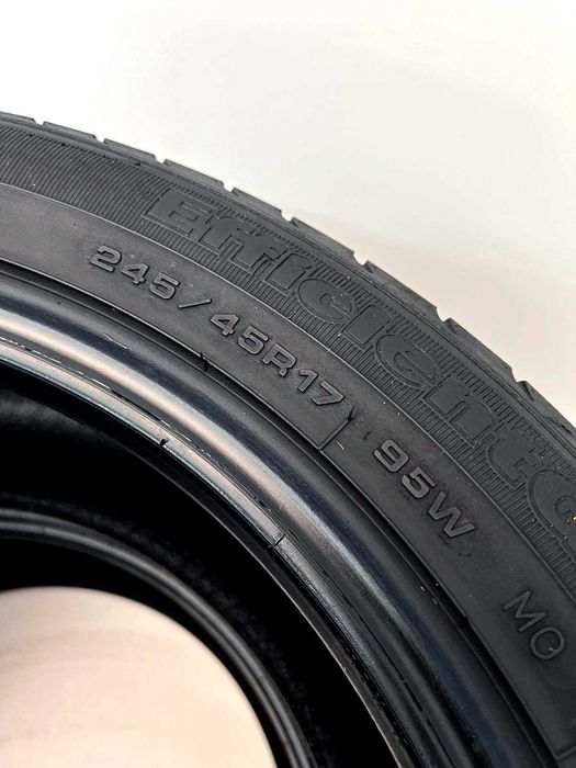 Pneus Goodyear Efficient Grip - 245/45/17 - Muito Bons