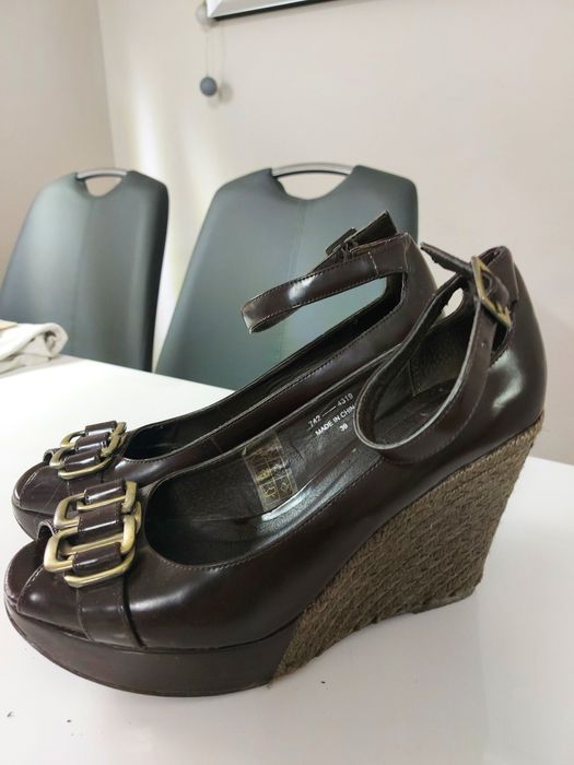 Buty Bata brązowe