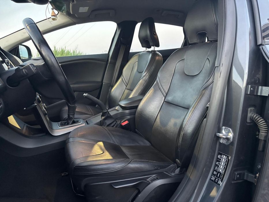 Volvo V40 — fotografia 7