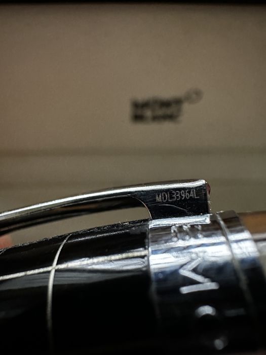 Montblanc Starwalker Metal & Rubber - Fineliner / Rollerball