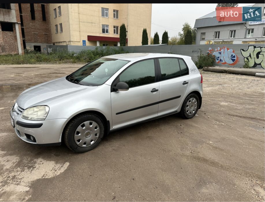 Продається гольф 5